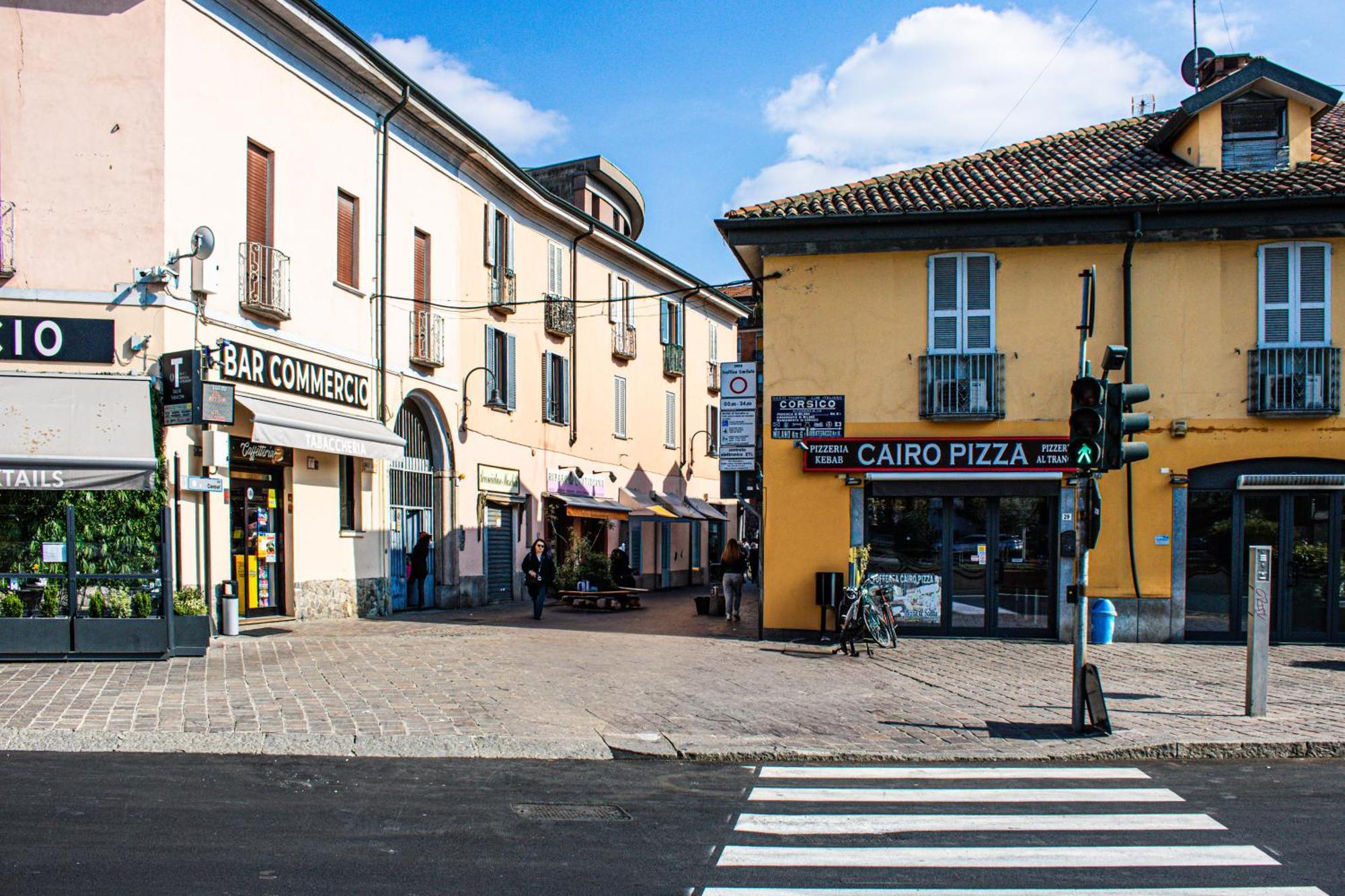 Along The Canal Smart Flat Naviglio - 4 People Corsico Exterior foto