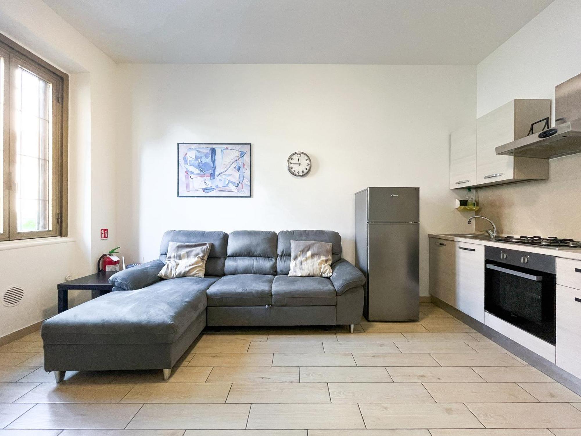 Along The Canal Smart Flat Naviglio - 4 People Corsico Exterior foto